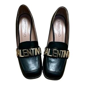 VALENTINO BY MARIO VALENTINO
Rosalinda Logo Leather Heeled Loafers